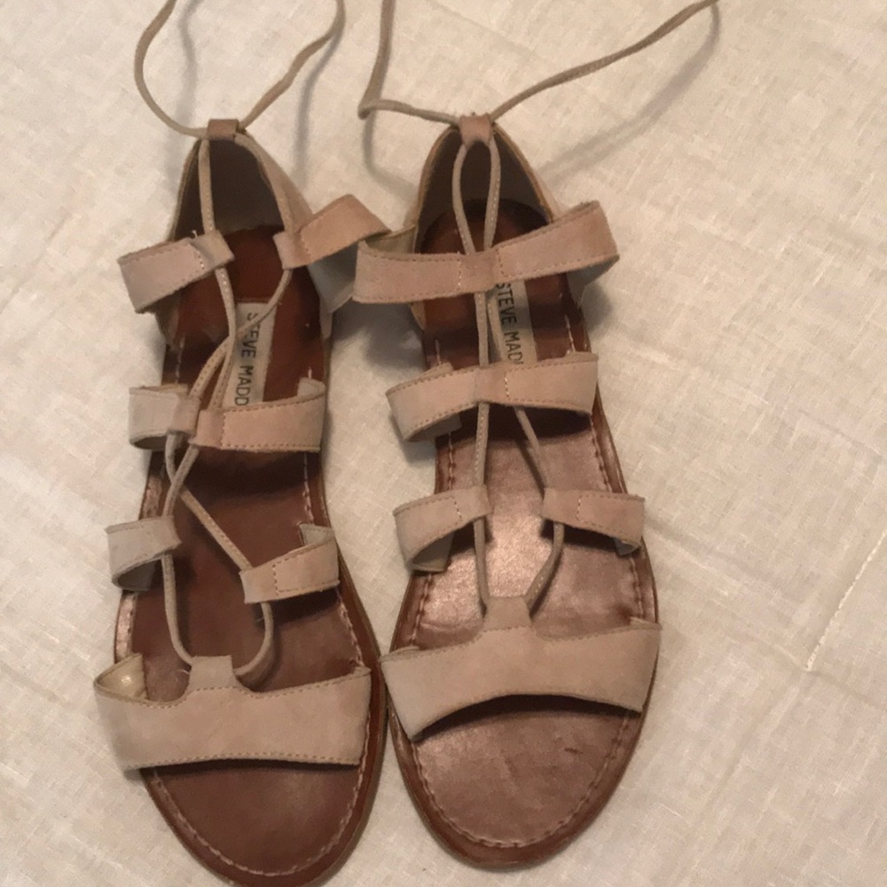 Women’s wrap around sandals